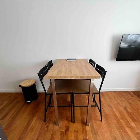 Appartement Climatise / Centre-Ville / 4 Personnes Besancon Exterior photo